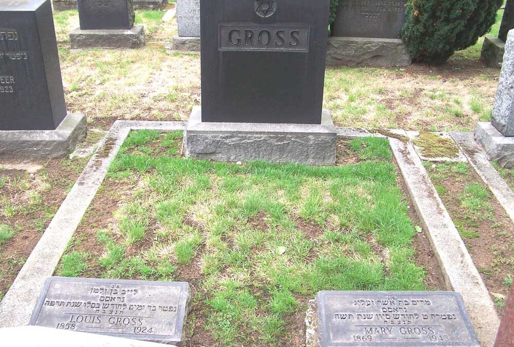 LOUIS GROSS Monument